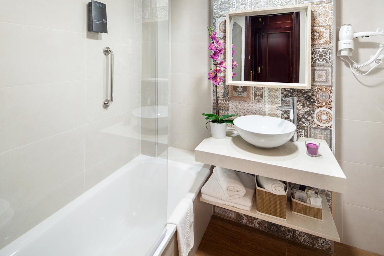 Superior Double Room Balcony